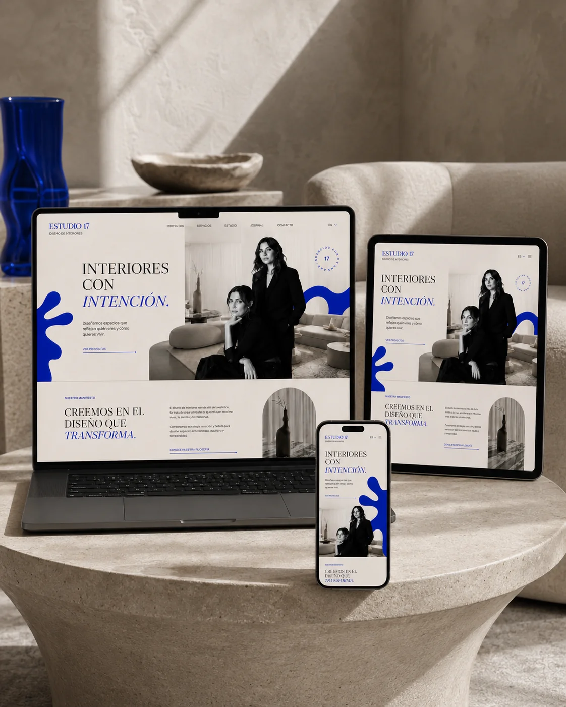 Mockup responsive del proyecto de branding y diseño web para Estudio 17, estudio de interiorismo